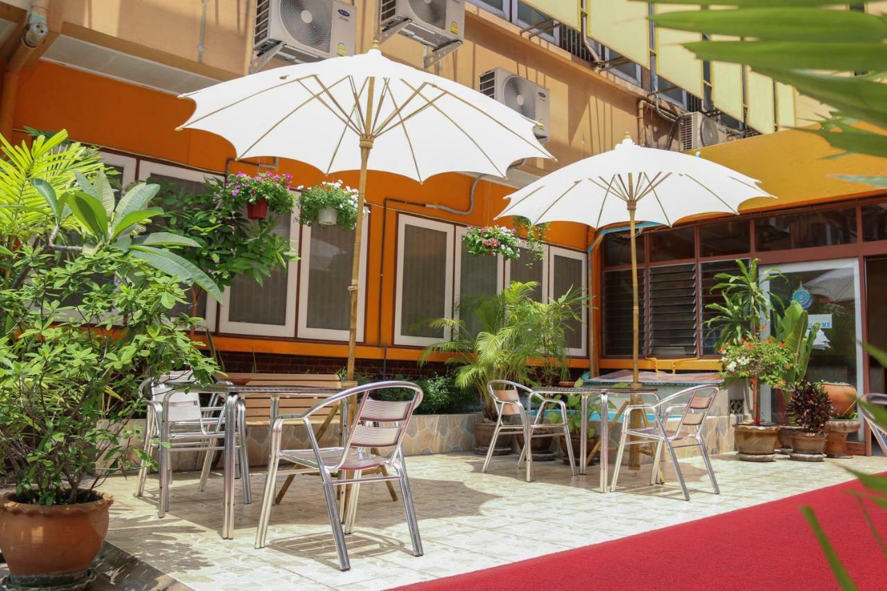 Nakornping Hotel Bangkok Ngoại thất bức ảnh
